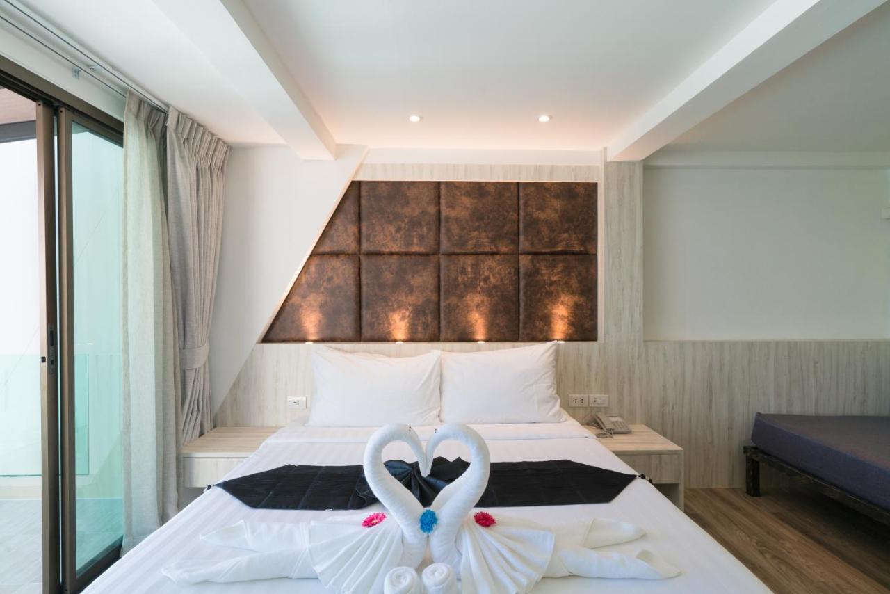 Destinaation Patong Boutique Hotel By The Sea Exteriör bild