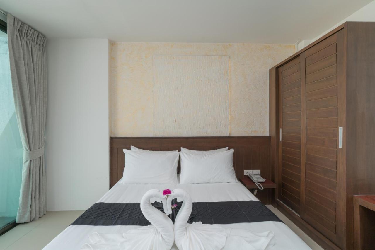 Destinaation Patong Boutique Hotel By The Sea Exteriör bild