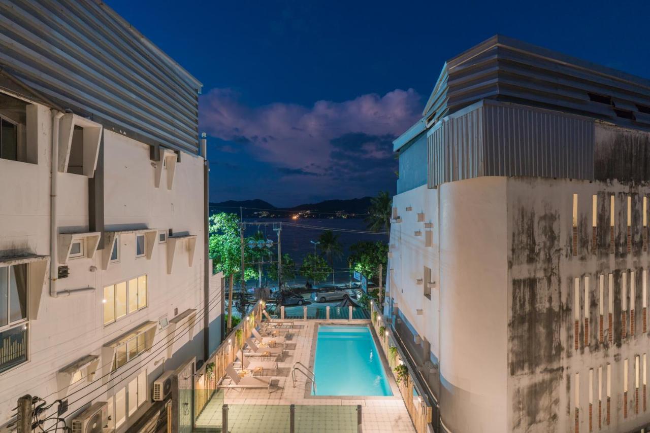 Destinaation Patong Boutique Hotel By The Sea Exteriör bild