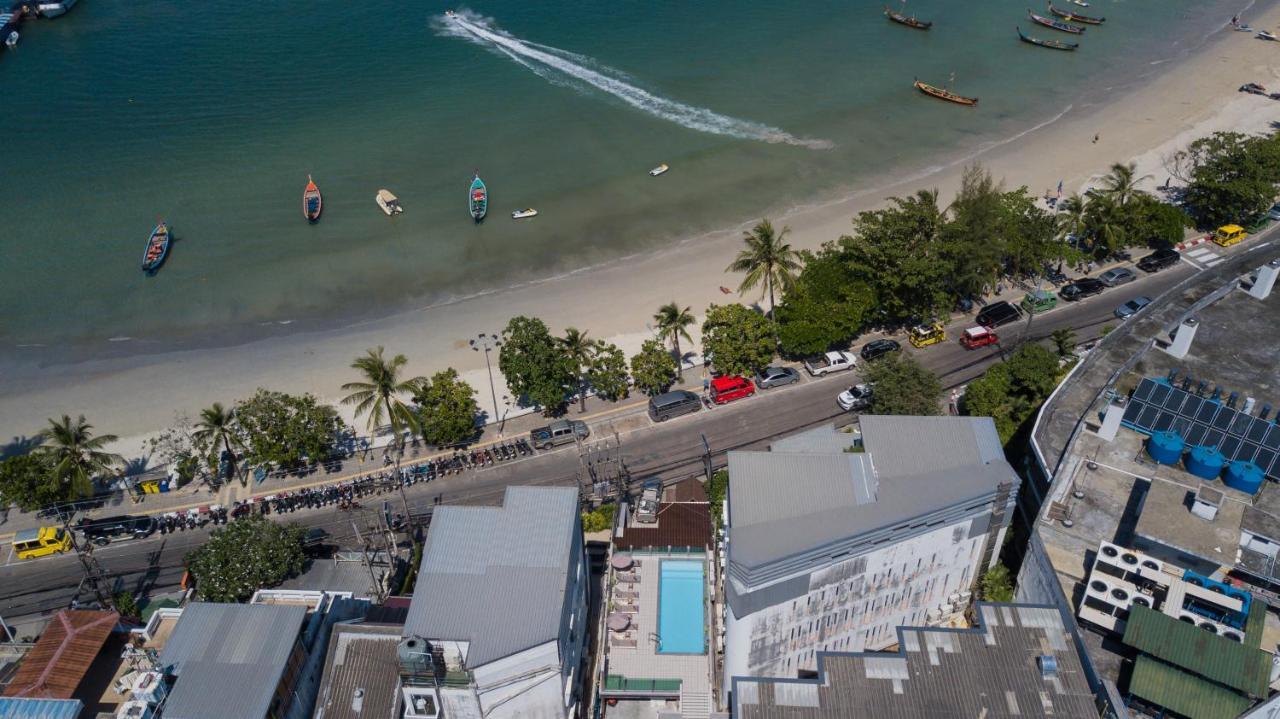Destinaation Patong Boutique Hotel By The Sea Exteriör bild