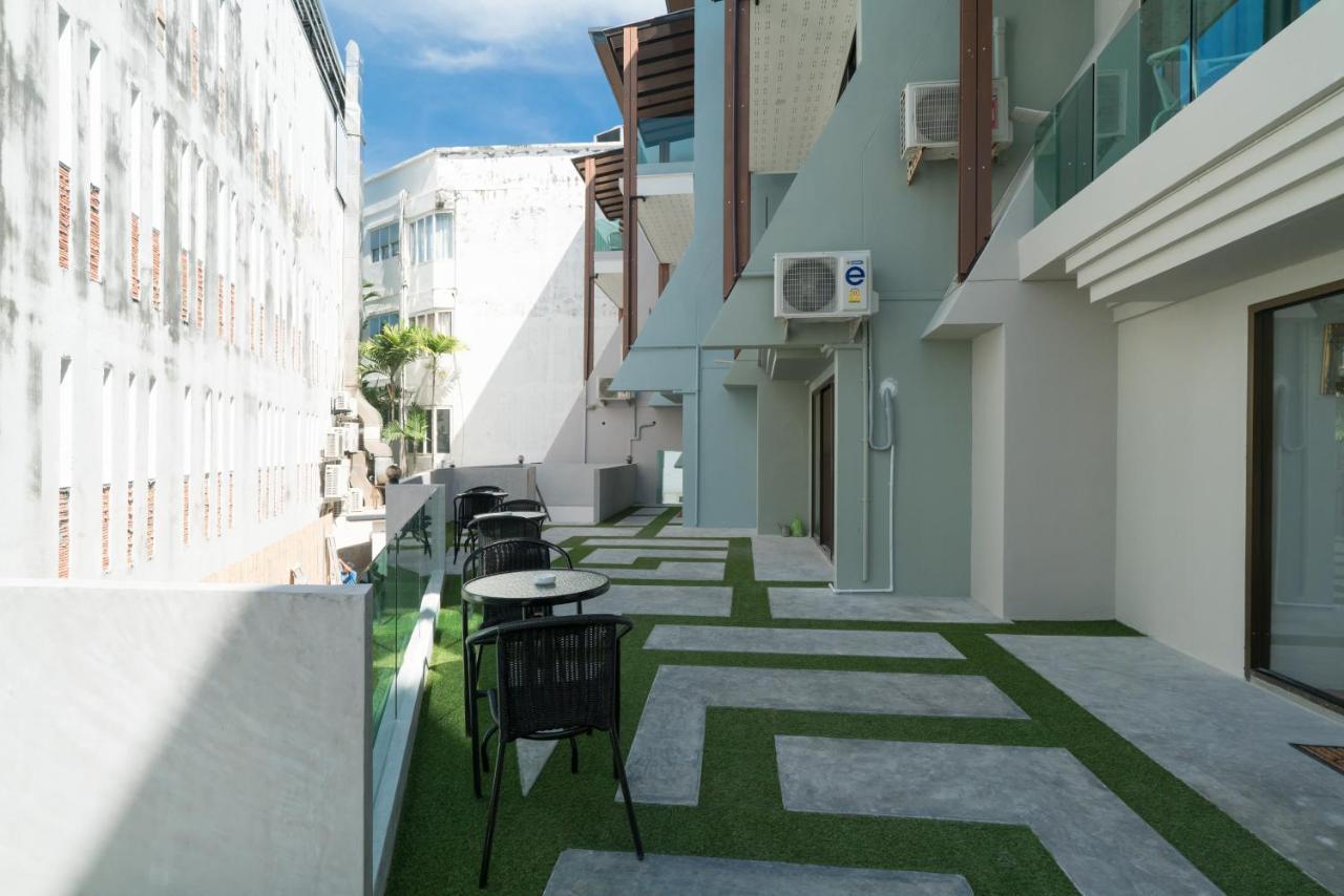 Destinaation Patong Boutique Hotel By The Sea Exteriör bild