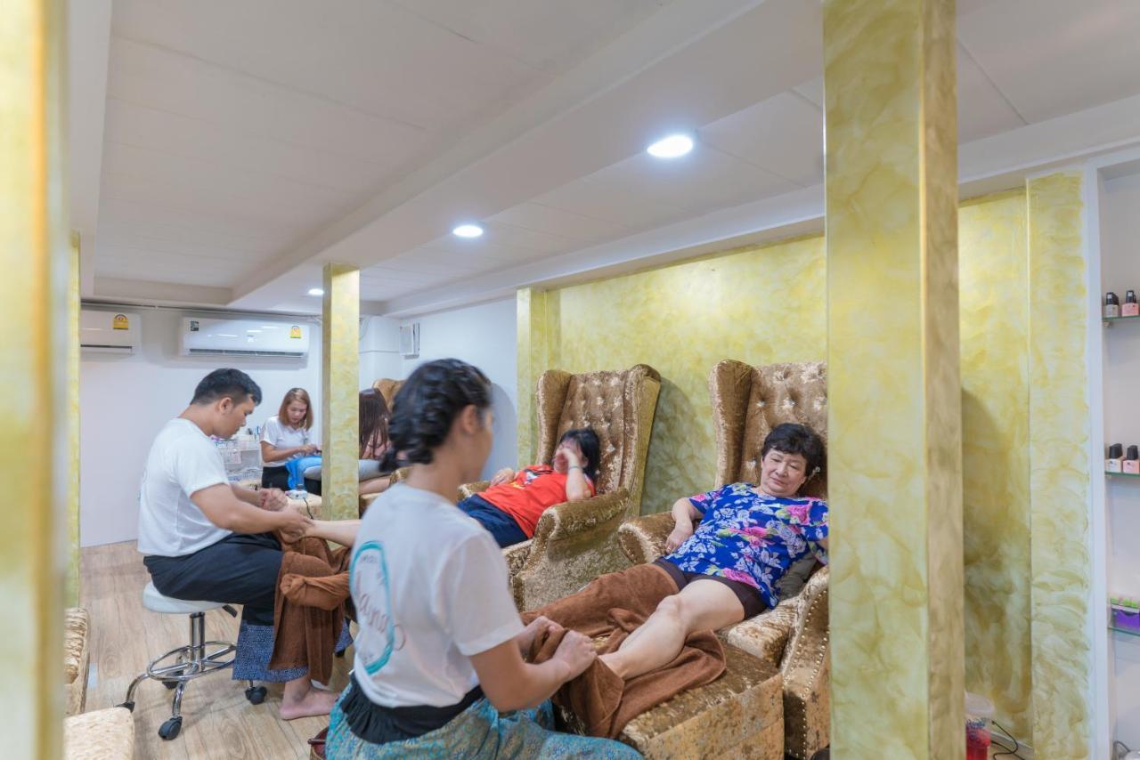 Destinaation Patong Boutique Hotel By The Sea Exteriör bild